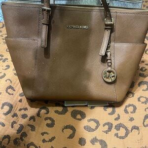 Michael Kors Luggage/Brown Tote Bag